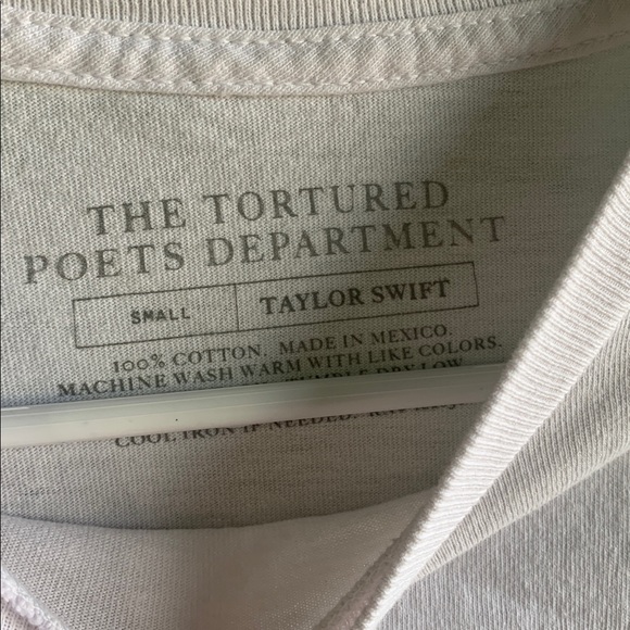 Taylor Swift Tshirt Official Merch size Small - The Tortured Poets Department - Picture 3 of 4